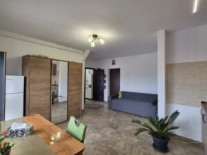 Agentie imobiliara sector 1 - Apartament cochet de vanzare in vecinatatea Militari Residence complet mobilat si utilat