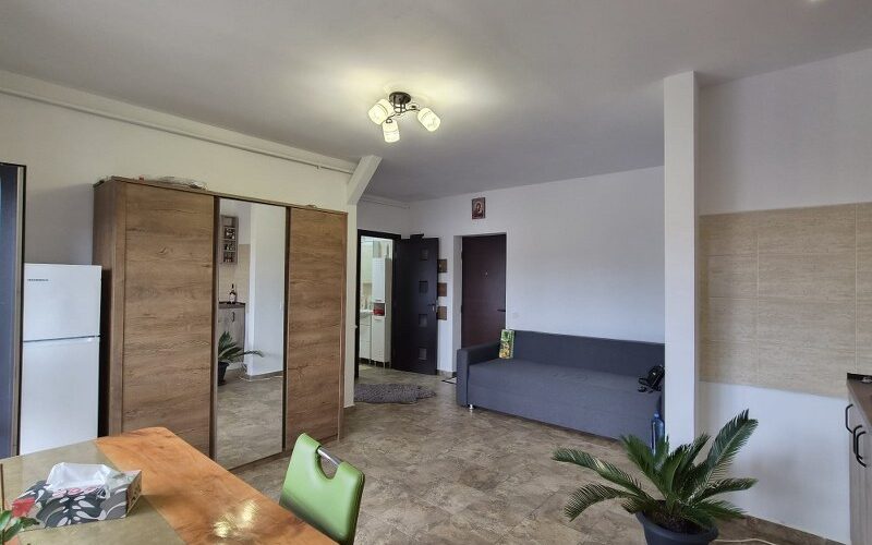 Apartament cochet de vanzare in vecinatatea Militari Residence complet mobilat si utilat - 75.000 EUR - Chiajna, Ilfov - 1 camere - 40 m²