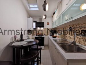 Agentie imobiliara sector 1 - Vanzare 3 camere lux Bd. Unirii