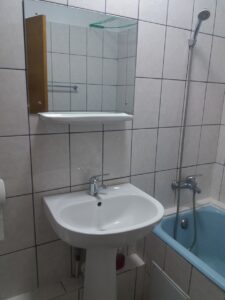 PROPRIETAR, ofer spre inchiriere Garsoniera BARBU VACARESCU