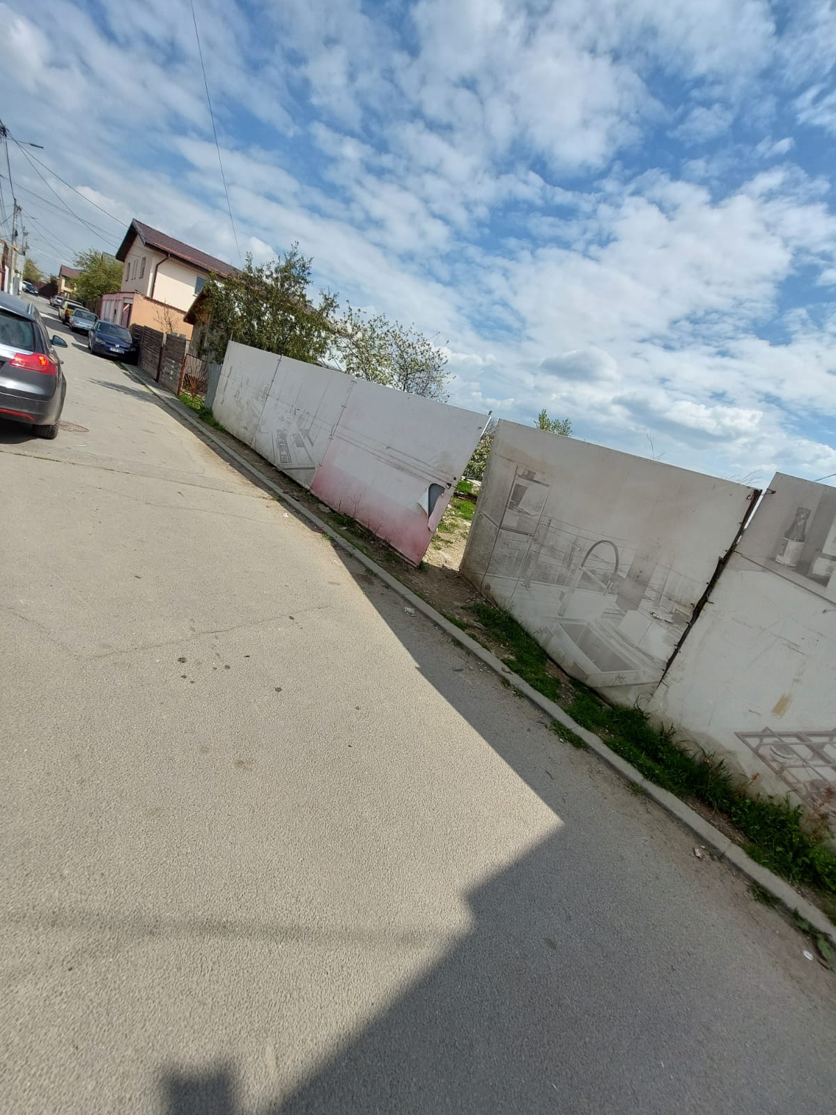 Teren intravilan 200 mp Toate utilitățile, asfalt, ideal pentru construirea unei locuințe – fotografia 2