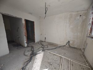 Vând casă 4 camere mogosoia stadiu gri – fotografia 4