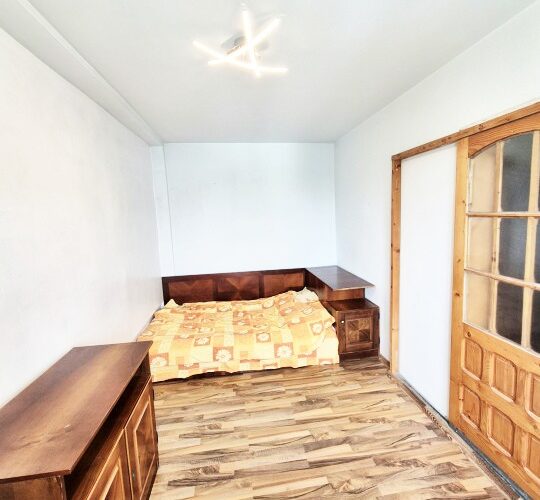 Ap.3 cam Craiovei Kaufland Et.3 centrala termopan - 72.500 EUR - Arges - 48 m²