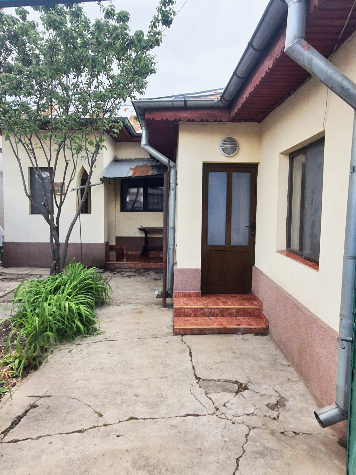 CASĂ 5 CAMERE 135MP, TEREN 290 MP, 💵 74.000 EURO, PLOIESTI, Str. TARCAULUI, DIRECT PROPRIETAR – fotografia 2