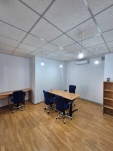 Birou/spatiu de închiriat cu utilitati incluse (CRAIOVEI) – fotografia 2