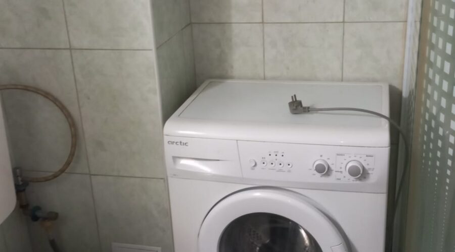 Garsoniera mobilata cu centrala termica proprie bloc 2010, Berceni, București – fotografia 5