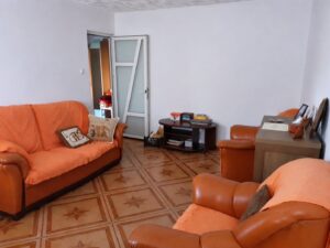 Apartament 3 camere, et.2, str. Podgoriilor, Tulcea – fotografia 2